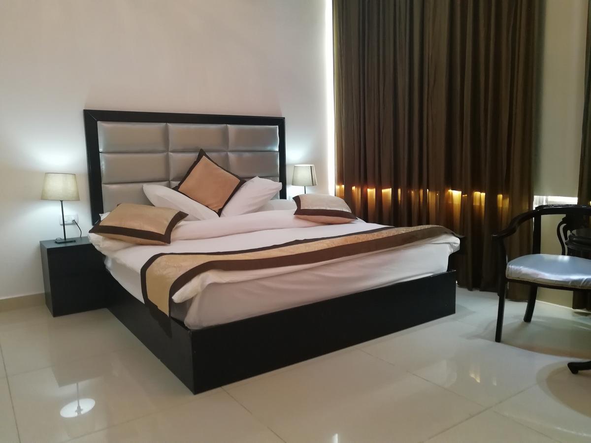 Tetra Tree Hotel Wadi Musa Exterior photo
