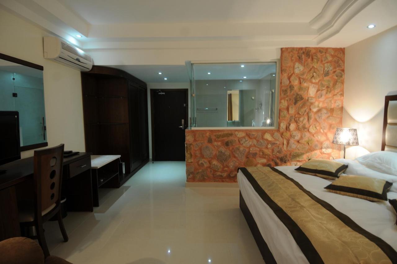 Tetra Tree Hotel Wadi Musa Room photo