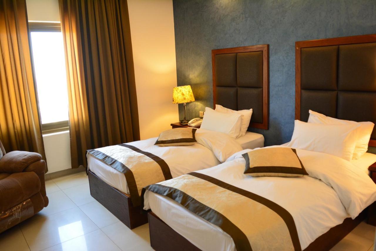 Tetra Tree Hotel Wadi Musa Exterior photo
